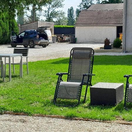 Pouilly-sur-Vingeanne Suite Privee Independant Dans Ancien Pigeonniet מראה חיצוני תמונה