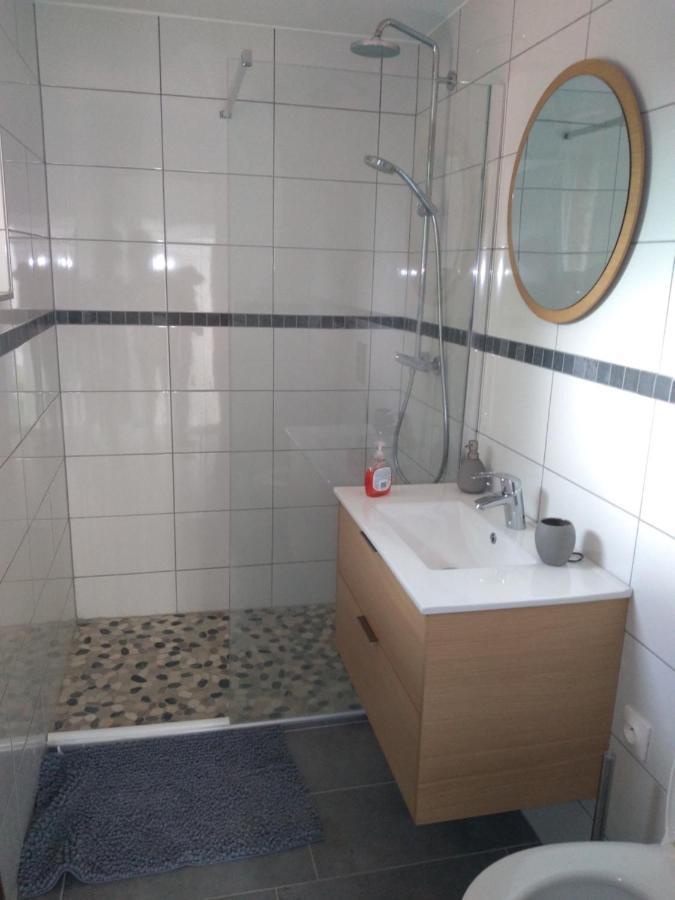 Pouilly-sur-Vingeanne Suite Privee Independant Dans Ancien Pigeonniet מראה חיצוני תמונה
